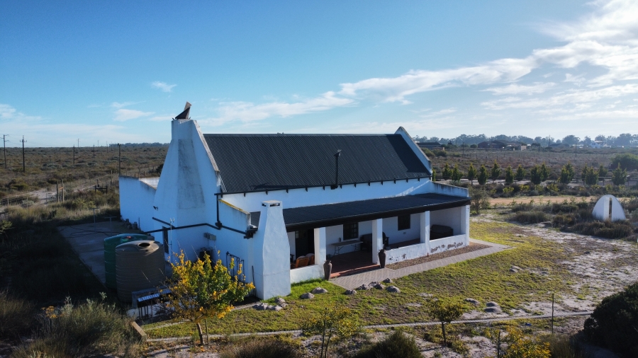 5 Bedroom Property for Sale in Hopefield Western Cape